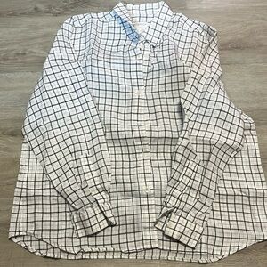 Liz Claiborne Large button down shirt-petit